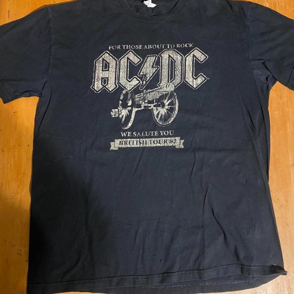 Vintage AC/DC T-Shirt Size Large - Picture 1 of 1